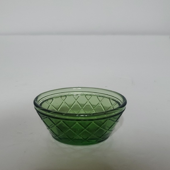 Vtg Green Glass Hen on Nest Dish - Picture 4 of 5